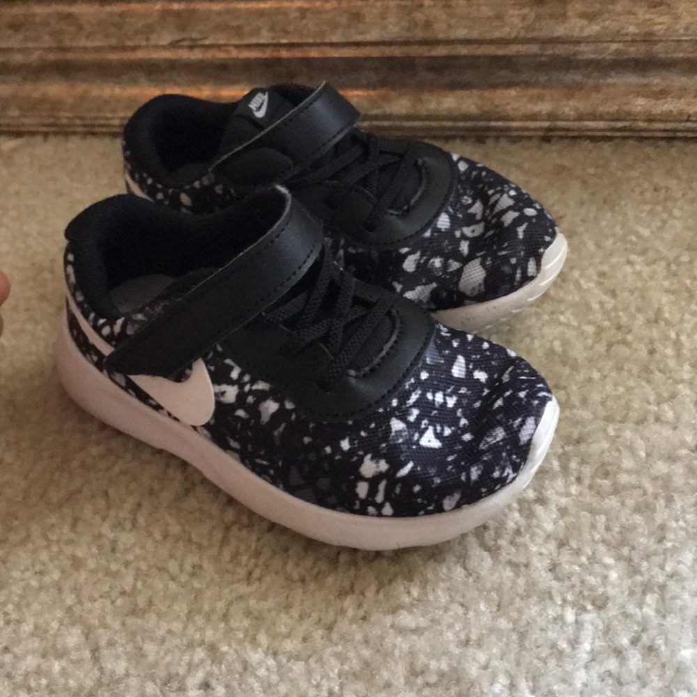 Nike shoes